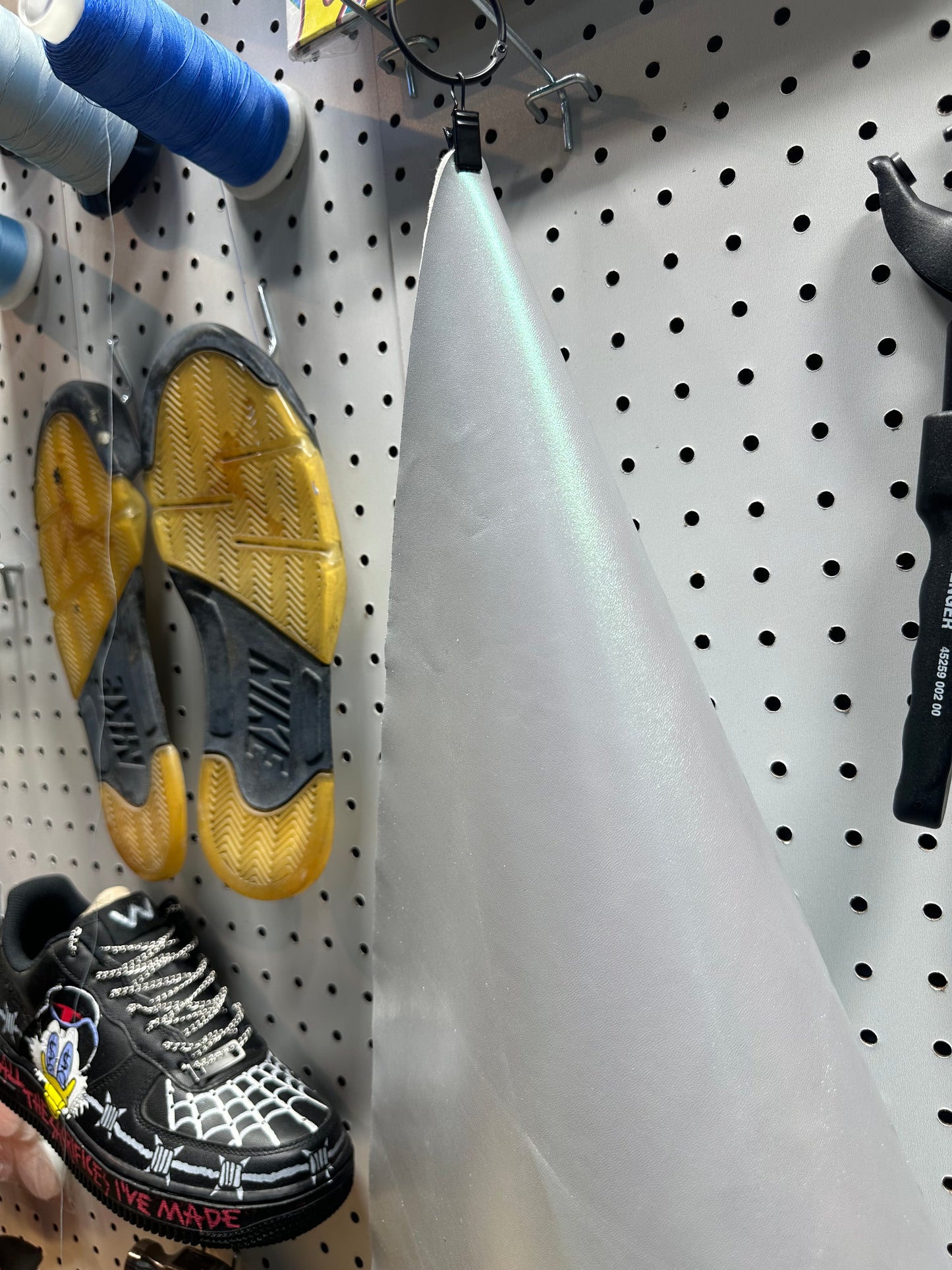 Leather - Metalic Smooth Silver Pearlescent PU