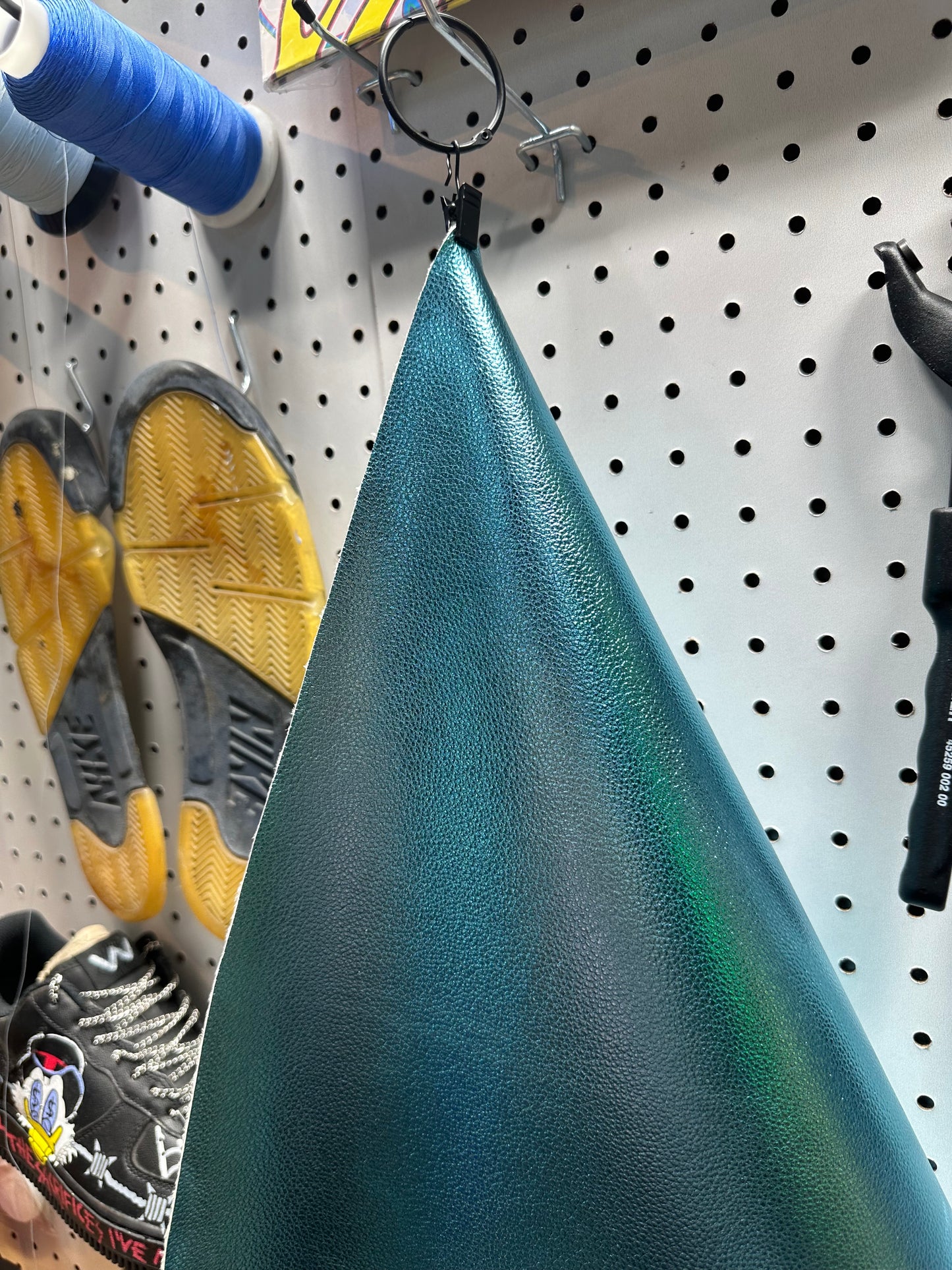 Leather - Metalic Pebble Blue Turquoise PU