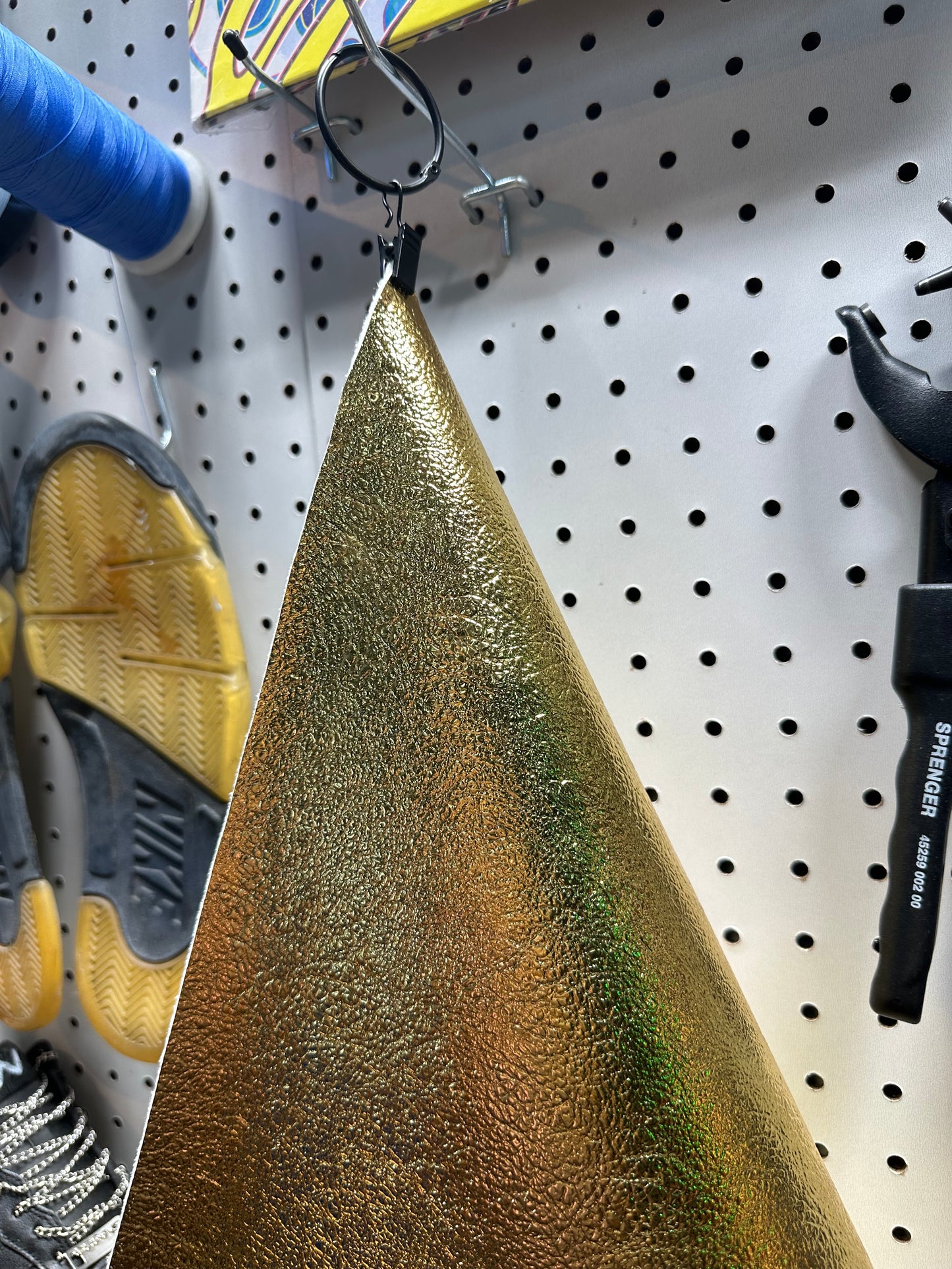 Leather - Metalic Texture Gold PU