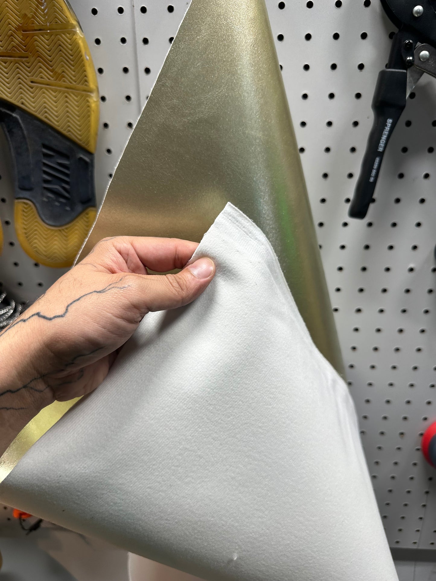 Leather - Metalic Gold Green Smooth PU