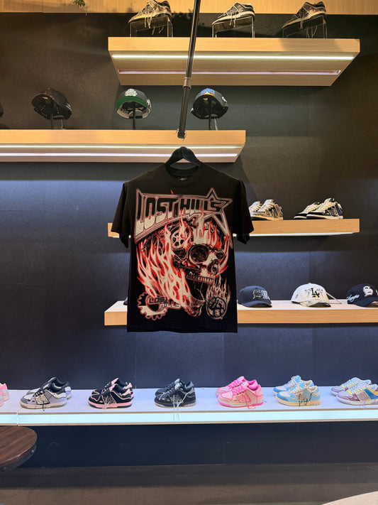 Lost hills red Graphic Tee