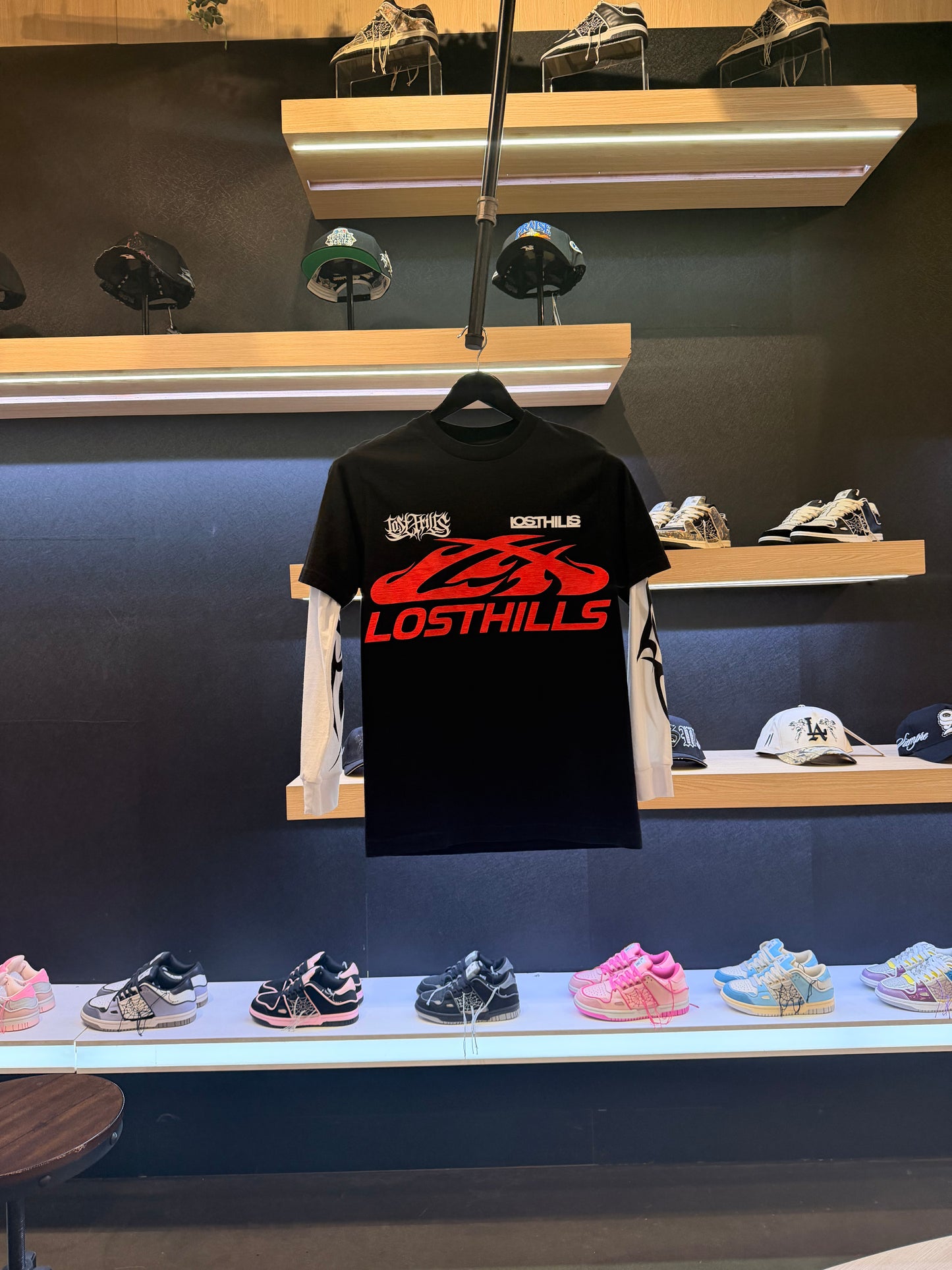 Lost hills red Long-sleeve