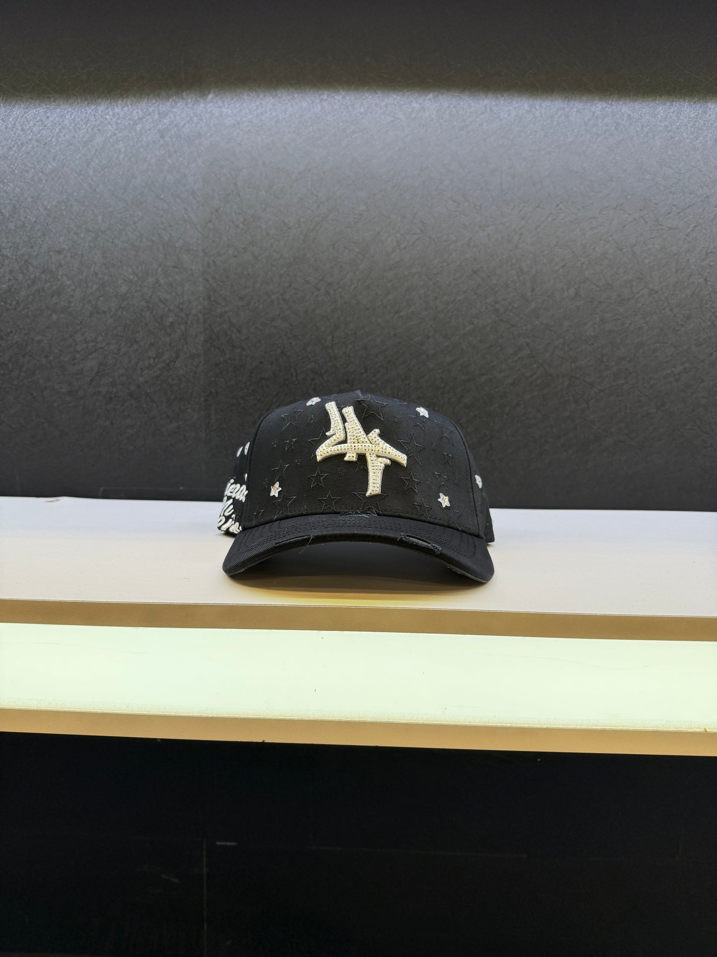 Zano Black star hat