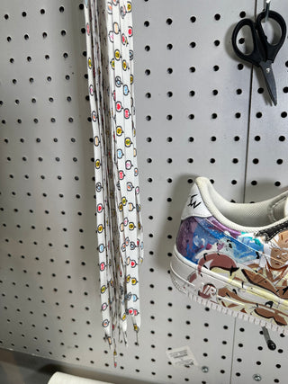 Shoelaces - Emoji