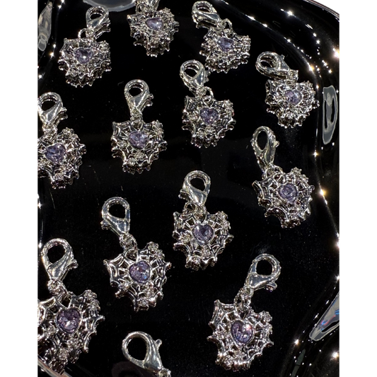 Charms - Spiderweb (rhinestone heart)