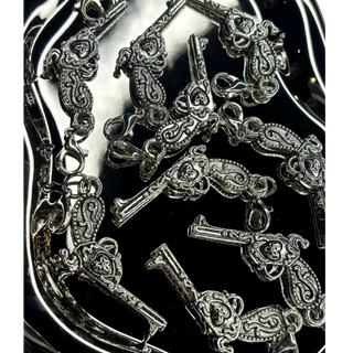 Charms - Guns (revolvers)